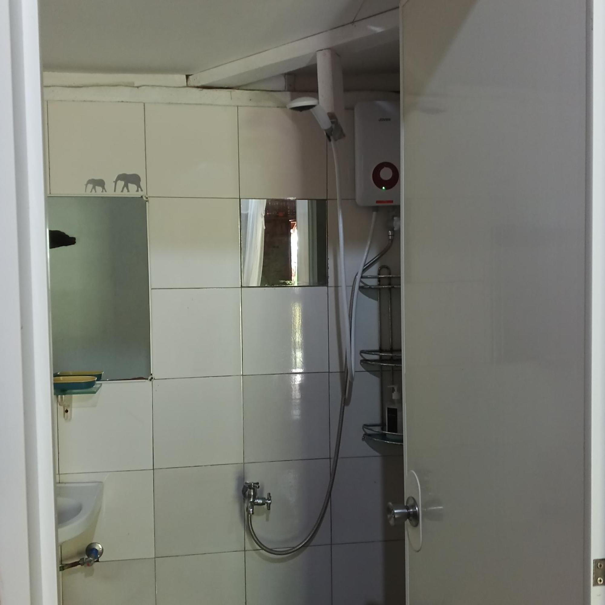 Hotel Two crazy monkeys Bakhawan Zewnętrze zdjęcie
